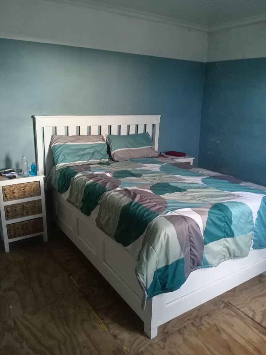 5 Bedroom Property for Sale in Scenery Park Eastern Cape